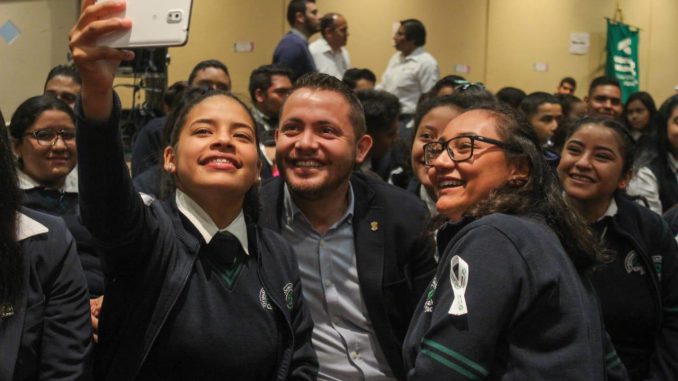 Jóvenes Que Lideran Michoacán