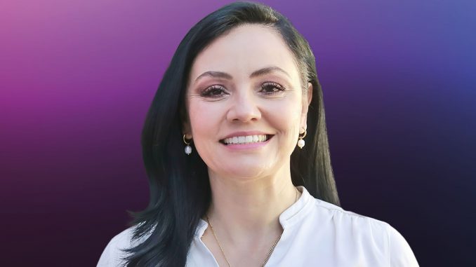Adriana Hernández