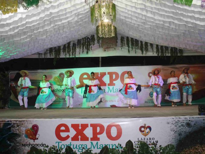 Expo Tortuga en Playa Azul: Un Fin de Semana de Celebración y Cultura Local