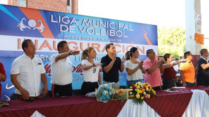 Inauguración del Torneo de Voleibol en Apatzingán: Un Impulso al Deporte Local, con la Presencia de la Diputada Fanny Arreola