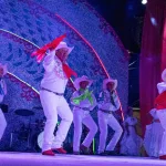 Bailarines en el Festival Mundial de Danza