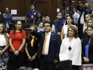 Toño Carreño Sosa Rinde Protesta como Diputado de la LXXVI Legislatura