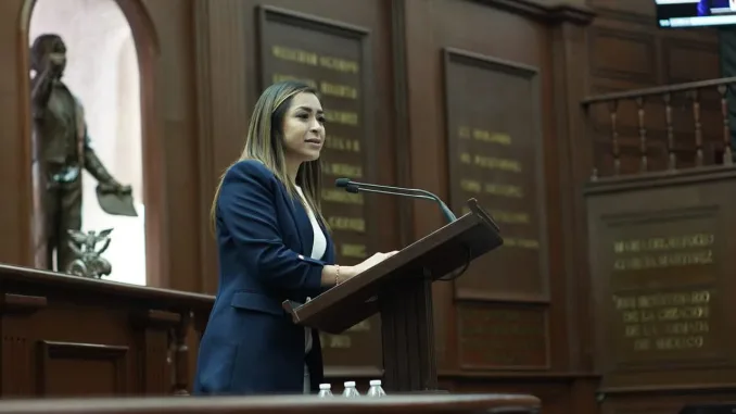 congreso-portada Grecia Aguilar propone permiso laboral con sueldo para mujeres en refugios por violencia