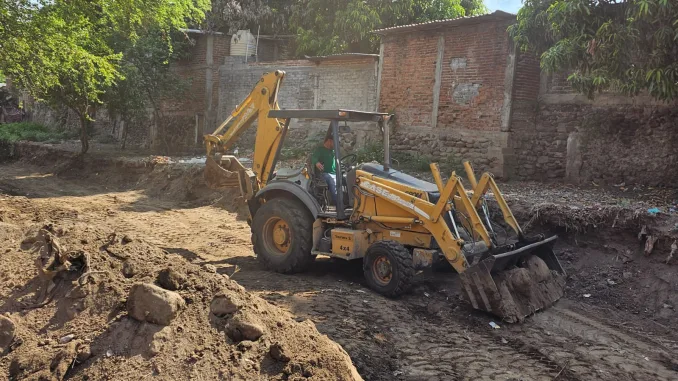 apatzingan-portada Avances en el Programa de Desazolve en Apatzingán
