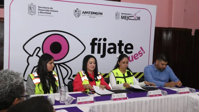 apatzingan-portada Apatzingán se Suma con Fuerza a la Campaña “¡Fíjate pues!” Para Salvar Vidas en la Vía Pública