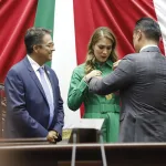 Congreso de Michoacán otorga Condecoración Melchor Ocampo al Colegio de Notarios